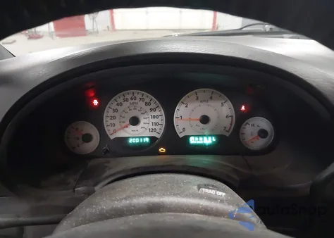 2005 Chrysler Town & Country Touring z USA, uszkodzony, nr VIN 2C4GP54L75R129944